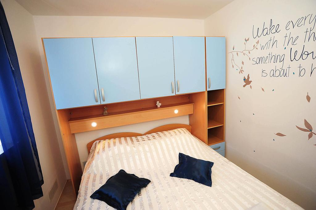 Apartment Mile Задар Экстерьер фото