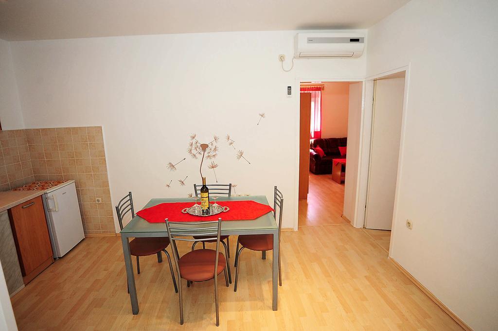 Apartment Mile Задар Экстерьер фото